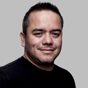 Ignite the fire of curiosity – five minutes at a time.